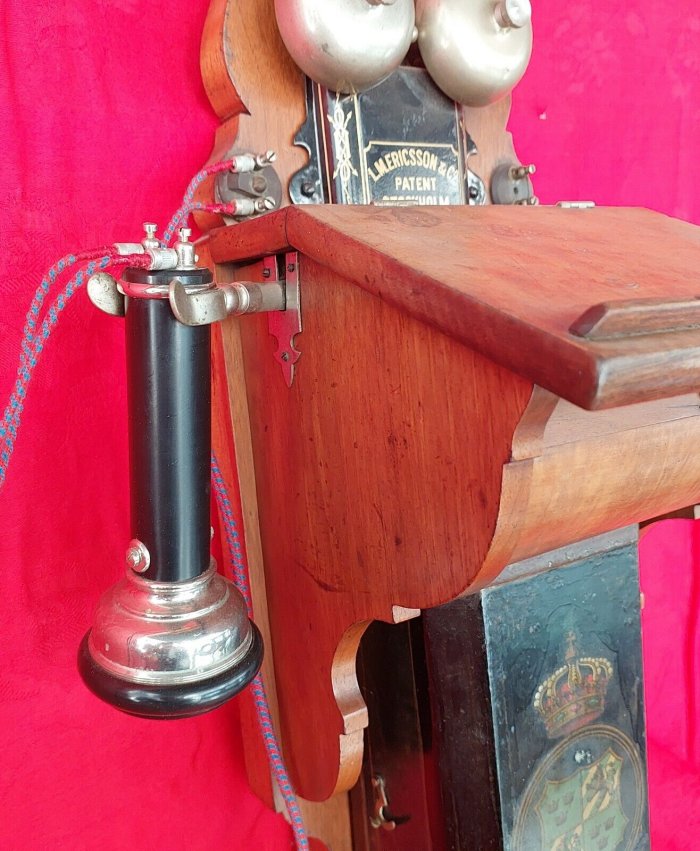 303.jpg (7423 bytes)