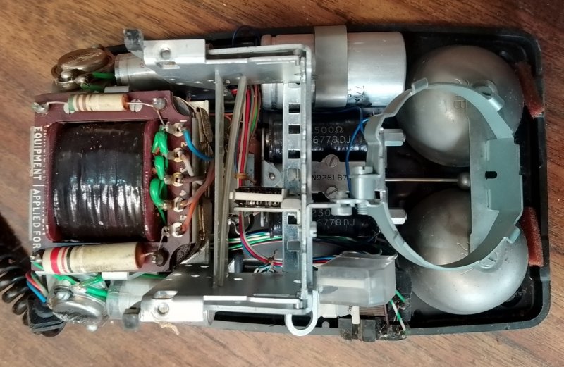 n2208h_03.jpg